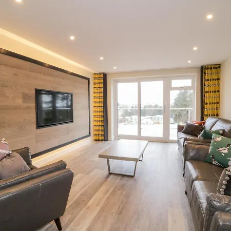 Woodside 3